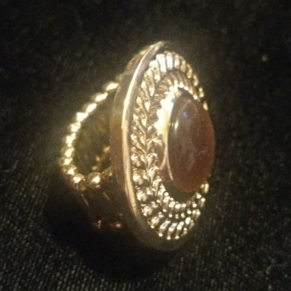Paparazzi Gold Garland Embossed Oversized Statement Ring Round Ambery Cntr Piece